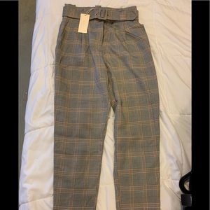 PLAID BELTED PANTS